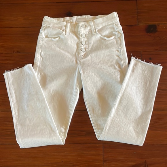 Mother White Pixie Ankle Fray Button Fly in Fairest Of Them All, size 25 - Picture 2 of 10